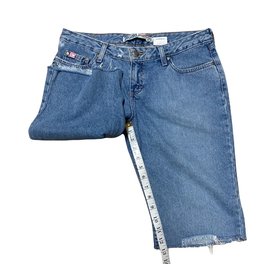 Mudd Bermuda Jean Shorts Women’s 11 Blue Denim Casual Cut Offs Raw Hem Jorts